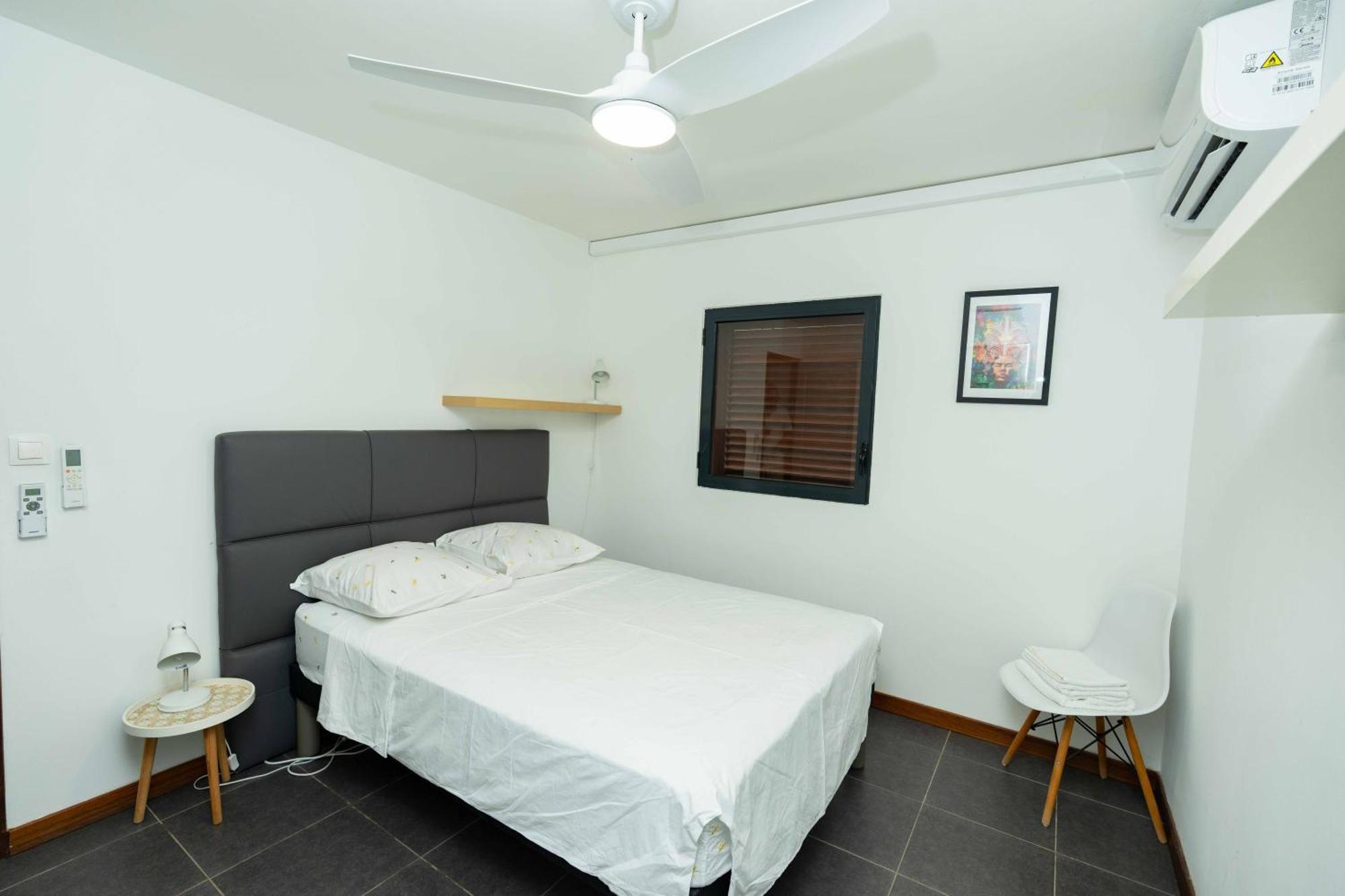Hibiscus Standing- Appartement Cosy- 2 Chambres Climatisees- Cuisine Equipee- Wifi-Terrasse กาแยน ภายนอก รูปภาพ
